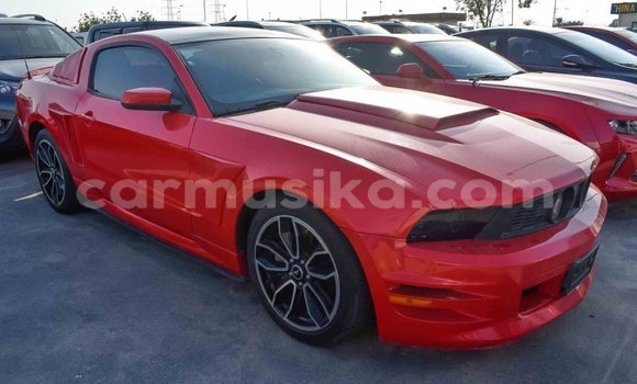 Acheter Import Voiture Ford Mustang Rouge à Import - Dubai, Harare Acheter Import Voiture Ford Mustang Rouge à Import - Dubai, Harare