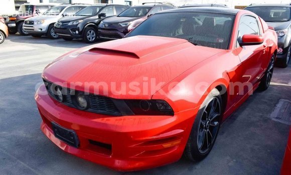 Acheter Import Voiture Ford Mustang Rouge à Import - Dubai, Harare Acheter Import Voiture Ford Mustang Rouge à Import - Dubai, Harare