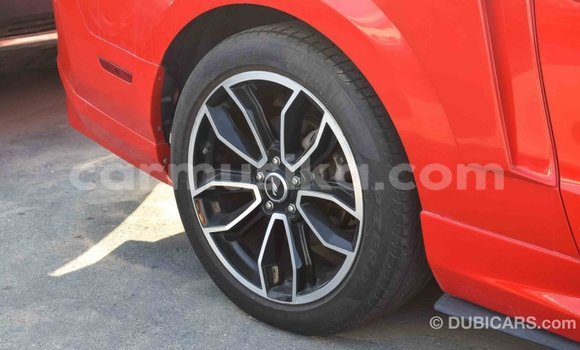 Acheter Import Voiture Ford Mustang Rouge à Import - Dubai, Harare Acheter Import Voiture Ford Mustang Rouge à Import - Dubai, Harare