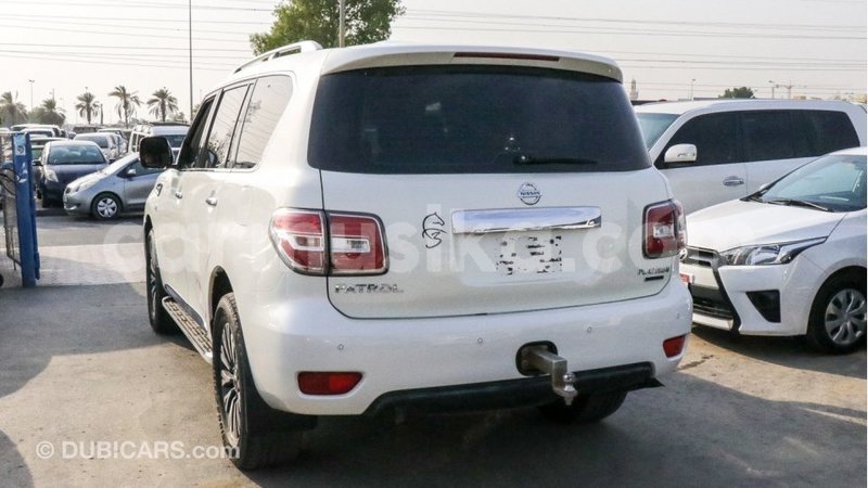 Big with watermark nissan patrol harare import dubai 8437