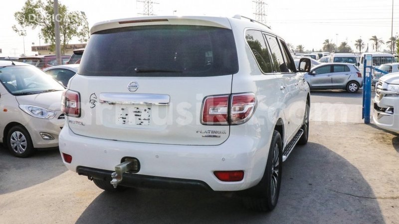 Big with watermark nissan patrol harare import dubai 8437