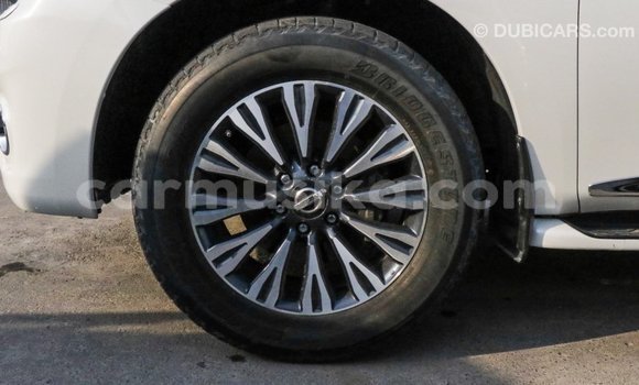 Tenga Imported Nissan Patrol Chena Mota in Import - Dubai in Harare Tenga Imported Nissan Patrol Chena Mota in Import - Dubai in Harare