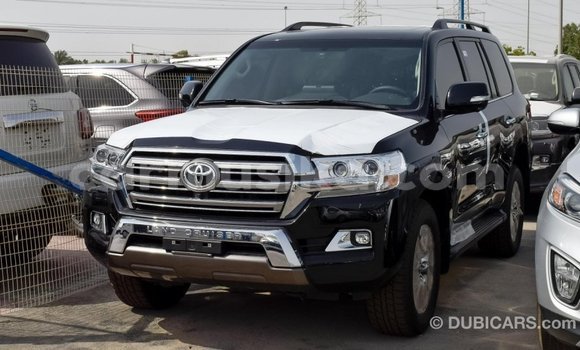 Acheter Import Voiture Toyota Land Cruiser Noir à Import - Dubai, Harare Acheter Import Voiture Toyota Land Cruiser Noir à Import - Dubai, Harare