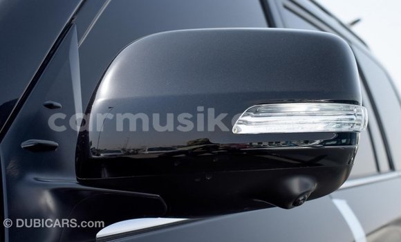 Acheter Import Voiture Toyota Land Cruiser Noir à Import - Dubai, Harare Acheter Import Voiture Toyota Land Cruiser Noir à Import - Dubai, Harare
