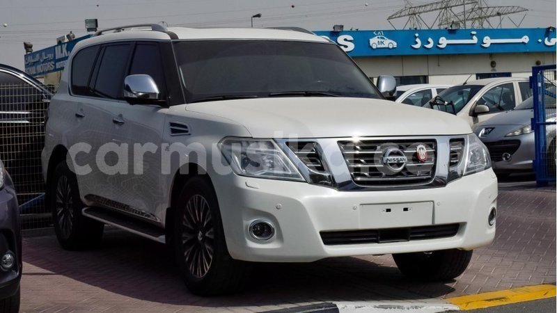 Big with watermark nissan patrol harare import dubai 8446