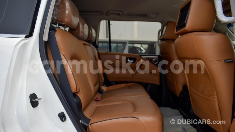 Big with watermark nissan patrol harare import dubai 8446