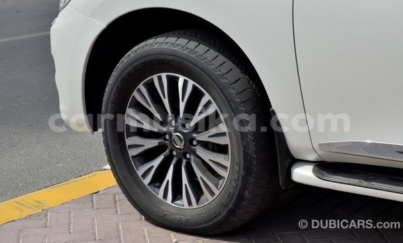 Tenga Imported Nissan Patrol Chena Mota in Import - Dubai in Harare Tenga Imported Nissan Patrol Chena Mota in Import - Dubai in Harare