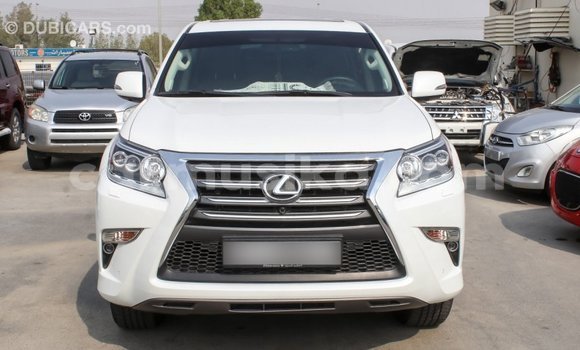 Acheter Import Voiture Lexus GX Blanc à Import - Dubai, Harare Acheter Import Voiture Lexus GX Blanc à Import - Dubai, Harare