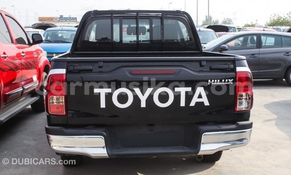 Tenga Imported Toyota Hilux Nhema Mota in Import - Dubai in Harare Tenga Imported Toyota Hilux Nhema Mota in Import - Dubai in Harare