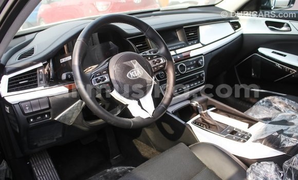Acheter Import Voiture Kia Cadenza Autre à Import - Dubai, Harare Acheter Import Voiture Kia Cadenza Autre à Import - Dubai, Harare