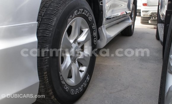 Acheter Import Voiture Toyota Prado Autre à Import - Dubai, Harare Acheter Import Voiture Toyota Prado Autre à Import - Dubai, Harare
