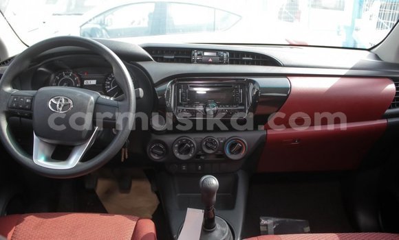 Tenga Imported Toyota Hilux Zvimwe Mota in Import - Dubai in Harare Tenga Imported Toyota Hilux Zvimwe Mota in Import - Dubai in Harare