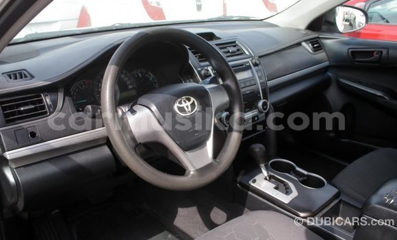 Tenga Imported Toyota Camry Chena Mota in Import - Dubai in Harare Tenga Imported Toyota Camry Chena Mota in Import - Dubai in Harare
