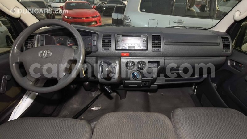 Big with watermark toyota hiace harare import dubai 8458