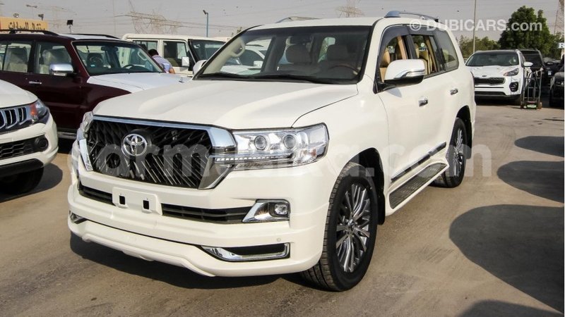 Big with watermark toyota land cruiser harare import dubai 8461