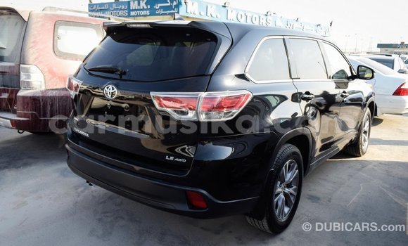 Tenga Imported Toyota Highlander Nhema Mota in Import - Dubai in Harare Tenga Imported Toyota Highlander Nhema Mota in Import - Dubai in Harare