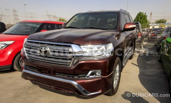 Tenga Imported Toyota Land Cruiser Bhurawuni Mota in Import - Dubai in Harare Tenga Imported Toyota Land Cruiser Bhurawuni Mota in Import - Dubai in Harare
