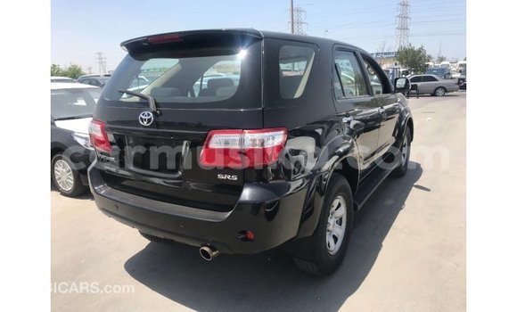 Tenga Imported Toyota Fortuner Nhema Mota in Import - Dubai in Harare Tenga Imported Toyota Fortuner Nhema Mota in Import - Dubai in Harare