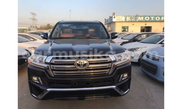 Acheter Import Voiture Toyota Land Cruiser Noir à Import - Dubai, Harare Acheter Import Voiture Toyota Land Cruiser Noir à Import - Dubai, Harare