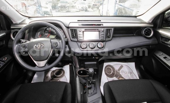 Acheter Import Utilitaire Toyota HiAce Rouge à Import - Dubai, Harare Acheter Import Utilitaire Toyota HiAce Rouge à Import - Dubai, Harare