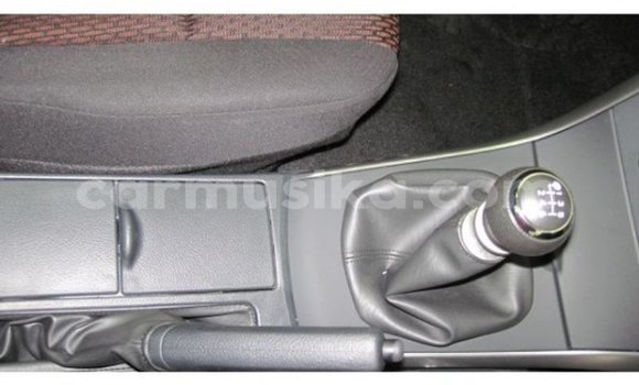 Acheter Occasion Voiture Toyota Corolla Bleu à Beitbridge, Matabeleland South Acheter Occasion Voiture Toyota Corolla Bleu à Beitbridge, Matabeleland South