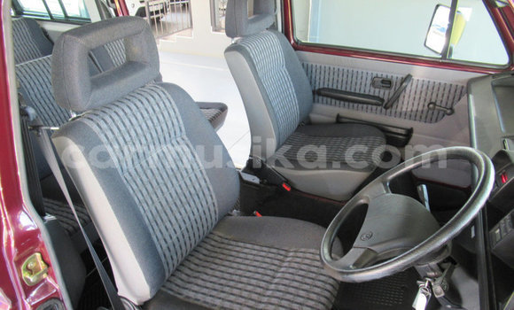 Tenga Tsaru Volkswagen Caravelle Zvimwe Mota in Beitbridge in Matabeleland South Tenga Tsaru Volkswagen Caravelle Zvimwe Mota in Beitbridge in Matabeleland South