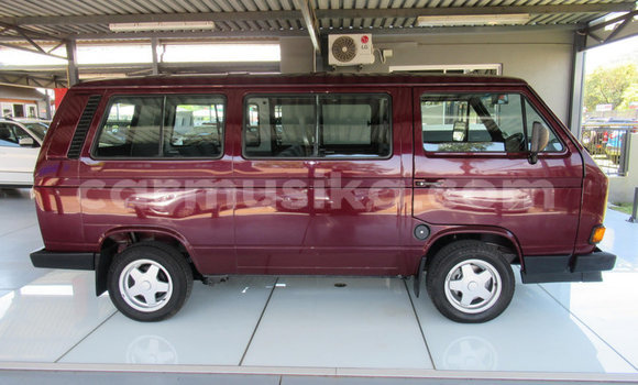 Tenga Tsaru Volkswagen Caravelle Zvimwe Mota in Beitbridge in Matabeleland South Tenga Tsaru Volkswagen Caravelle Zvimwe Mota in Beitbridge in Matabeleland South