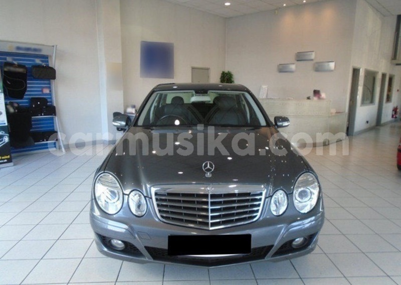 Big with watermark mercedes%e2%80%92benz e%e2%80%93class matabeleland south beitbridge 8488