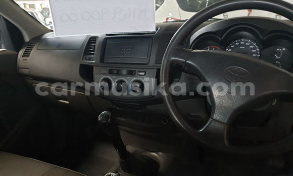 Acheter Occasion Voiture Toyota Hilux Blanc à Beitbridge, Matabeleland South Acheter Occasion Voiture Toyota Hilux Blanc à Beitbridge, Matabeleland South
