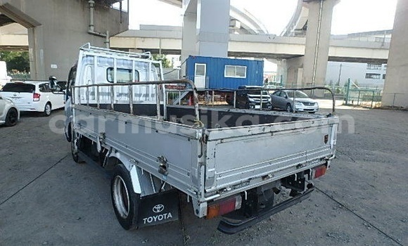 Acheter Occasion Voiture Toyota Dyna Gris à Beitbridge, Matabeleland South Acheter Occasion Voiture Toyota Dyna Gris à Beitbridge, Matabeleland South