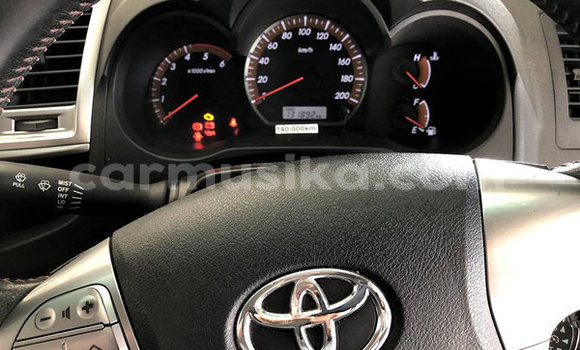 Acheter Occasion Voiture Toyota Hilux Blanc à Beitbridge, Matabeleland South Acheter Occasion Voiture Toyota Hilux Blanc à Beitbridge, Matabeleland South