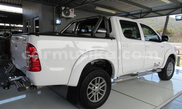 Acheter Occasion Voiture Toyota Hilux Blanc à Harare, Harare Acheter Occasion Voiture Toyota Hilux Blanc à Harare, Harare