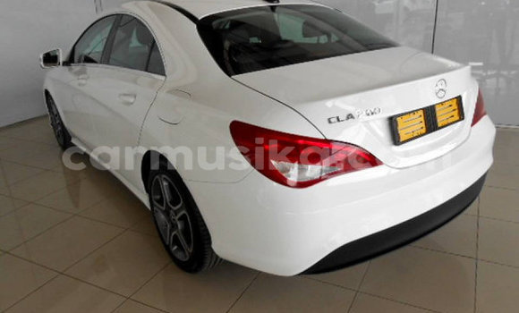 Acheter Occasion Voiture Mercedes‒Benz C–Class Blanc à Harare, Harare Acheter Occasion Voiture Mercedes‒Benz C–Class Blanc à Harare, Harare