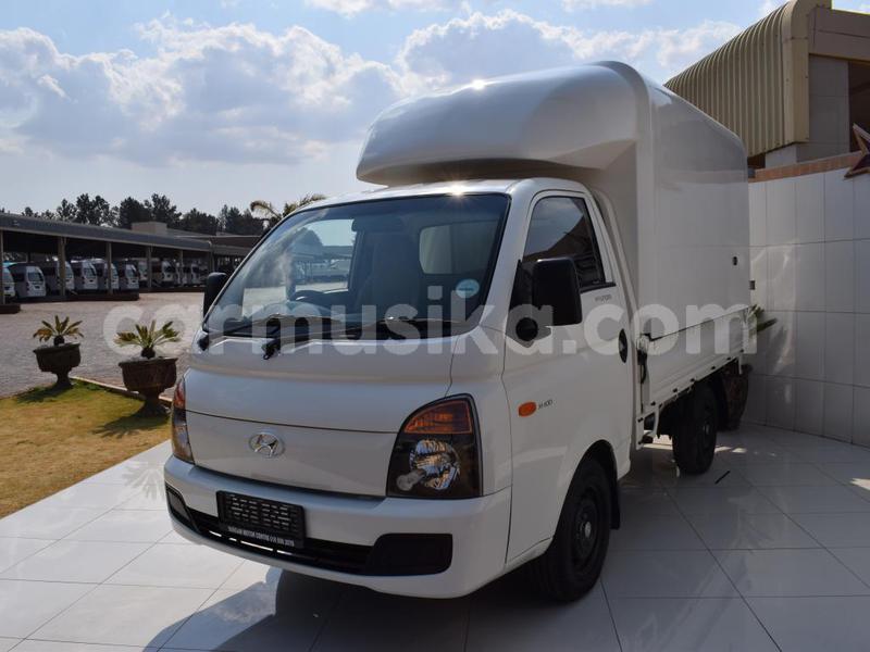 Big with watermark hyundai h200 harare harare 8509