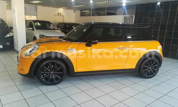 Acheter Occasion Voiture MINI Cooper Autre à Beitbridge, Matabeleland South Acheter Occasion Voiture MINI Cooper Autre à Beitbridge, Matabeleland South