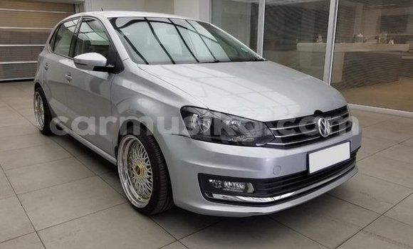Acheter Occasion Voiture Volkswagen Polo Gris à Beitbridge, Matabeleland South Acheter Occasion Voiture Volkswagen Polo Gris à Beitbridge, Matabeleland South