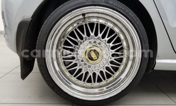 Acheter Occasion Voiture Volkswagen Polo Gris à Beitbridge, Matabeleland South Acheter Occasion Voiture Volkswagen Polo Gris à Beitbridge, Matabeleland South