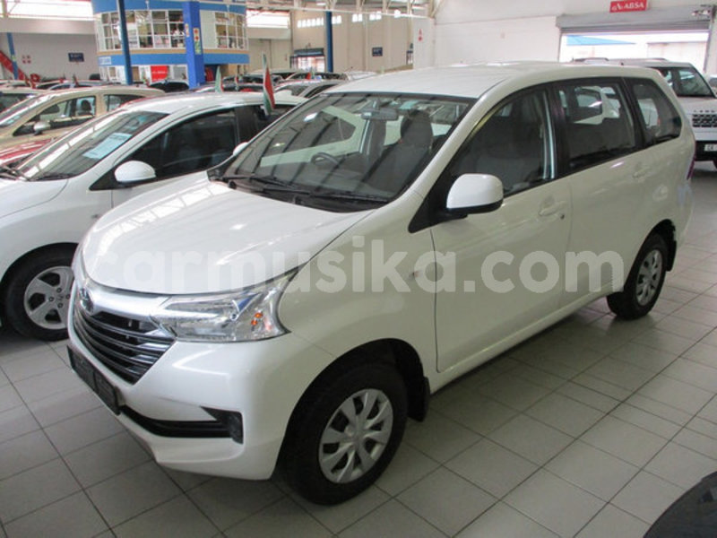 Big with watermark toyota avanza harare harare 8519