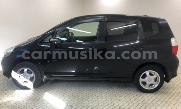 Buy Used Honda Fit Black Car in Beitbridge in Matabeleland South Buy Used Honda Fit Black Car in Beitbridge in Matabeleland South