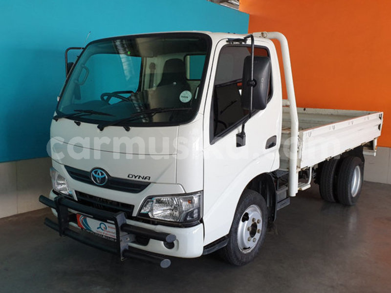 Big with watermark toyota dyna matabeleland south beitbridge 8524