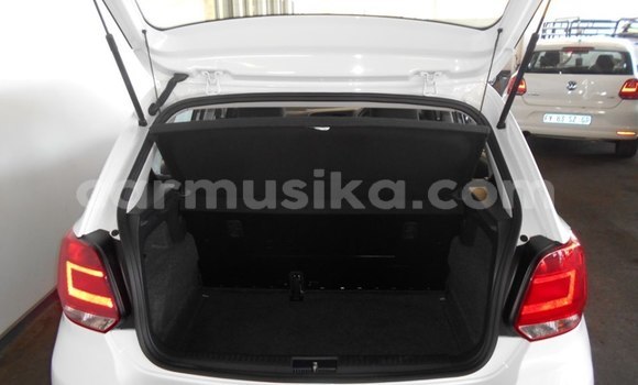 Tenga Imported Volkswagen Polo Chena Mota in Beitbridge in Matabeleland South Tenga Imported Volkswagen Polo Chena Mota in Beitbridge in Matabeleland South