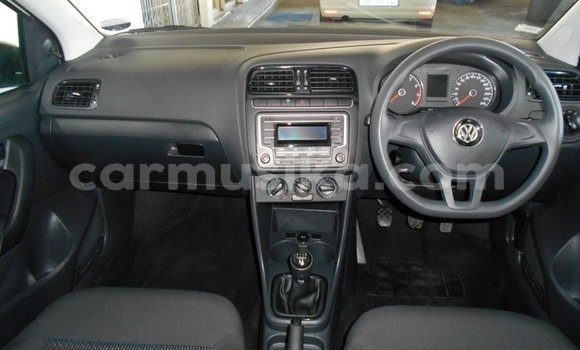 Tenga Imported Volkswagen Polo Chena Mota in Beitbridge in Matabeleland South Tenga Imported Volkswagen Polo Chena Mota in Beitbridge in Matabeleland South