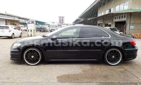 Nunua Ilio tumika Honda Legend Nyeusi Gari ndani ya Beitbridge nchini Matabeleland Kusini Nunua Ilio tumika Honda Legend Nyeusi Gari ndani ya Beitbridge nchini Matabeleland Kusini