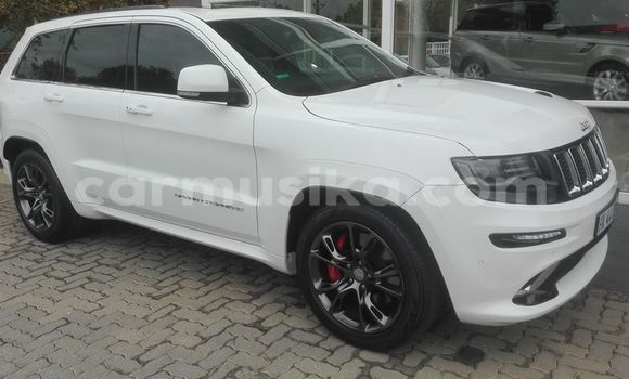 Tenga Imported Jeep Cherokee Chena Mota in Beitbridge in Matabeleland South Tenga Imported Jeep Cherokee Chena Mota in Beitbridge in Matabeleland South