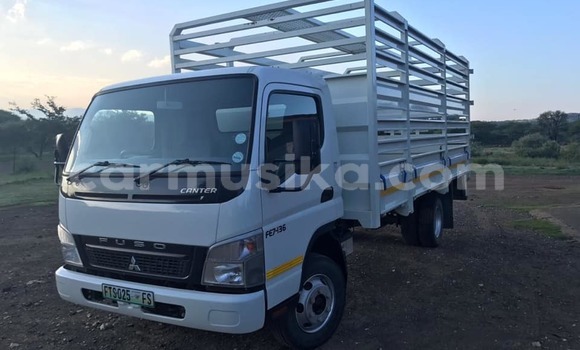 Buy Used Ford E 150 Cargo Van White Truck in Beitbridge in Matabeleland South Buy Used Ford E 150 Cargo Van White Truck in Beitbridge in Matabeleland South