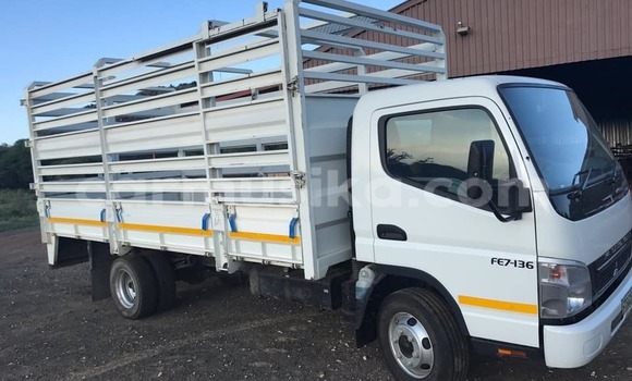 Buy Used Ford E 150 Cargo Van White Truck in Beitbridge in Matabeleland South Buy Used Ford E 150 Cargo Van White Truck in Beitbridge in Matabeleland South
