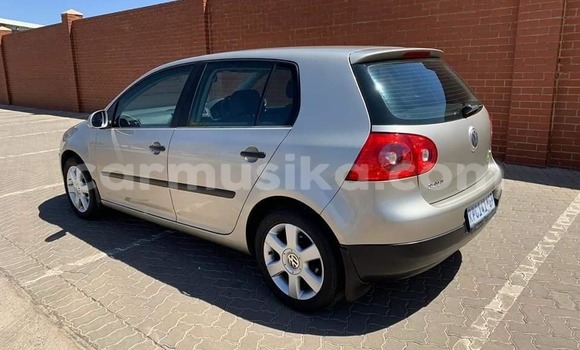 Tenga Imported Volkswagen Golf Sirivha Mota in Beitbridge in Matabeleland South Tenga Imported Volkswagen Golf Sirivha Mota in Beitbridge in Matabeleland South