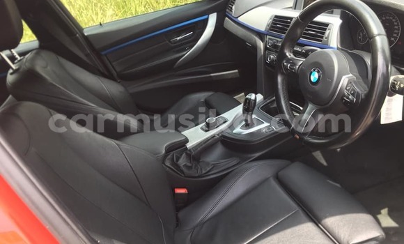 Tenga Tsaru BMW 3200 Tsvuku Mota in Beitbridge in Matabeleland South Tenga Tsaru BMW 3200 Tsvuku Mota in Beitbridge in Matabeleland South