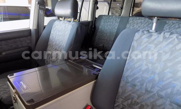 Buy Used Toyota Land Cruiser White Car in Beitbridge in Matabeleland South Buy Used Toyota Land Cruiser White Car in Beitbridge in Matabeleland South