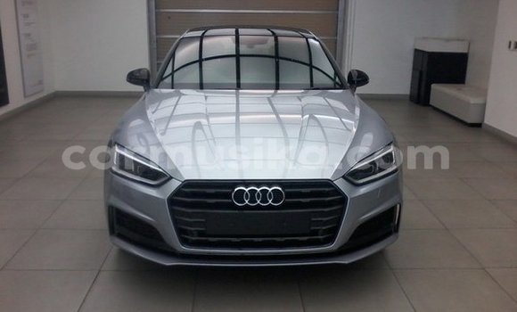 Acheter Occasion Voiture Audi A5 Gris à Harare, Harare Acheter Occasion Voiture Audi A5 Gris à Harare, Harare